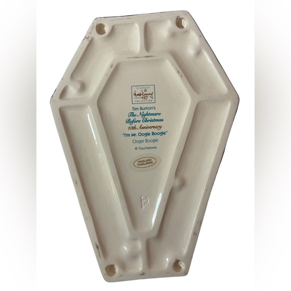 WDCC Disney Classics “I’m Mr. Oogie Boogie” Figurine – 10th Anniversary Edition - Picture 8 of 8